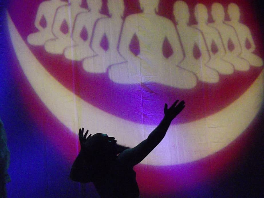 Anandghan reaches toward the Tirthankaras — the ecstatic finale